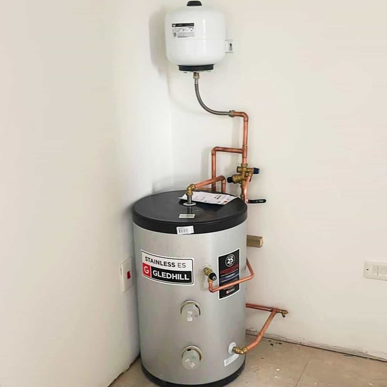 Unvented cylinder supply and installation